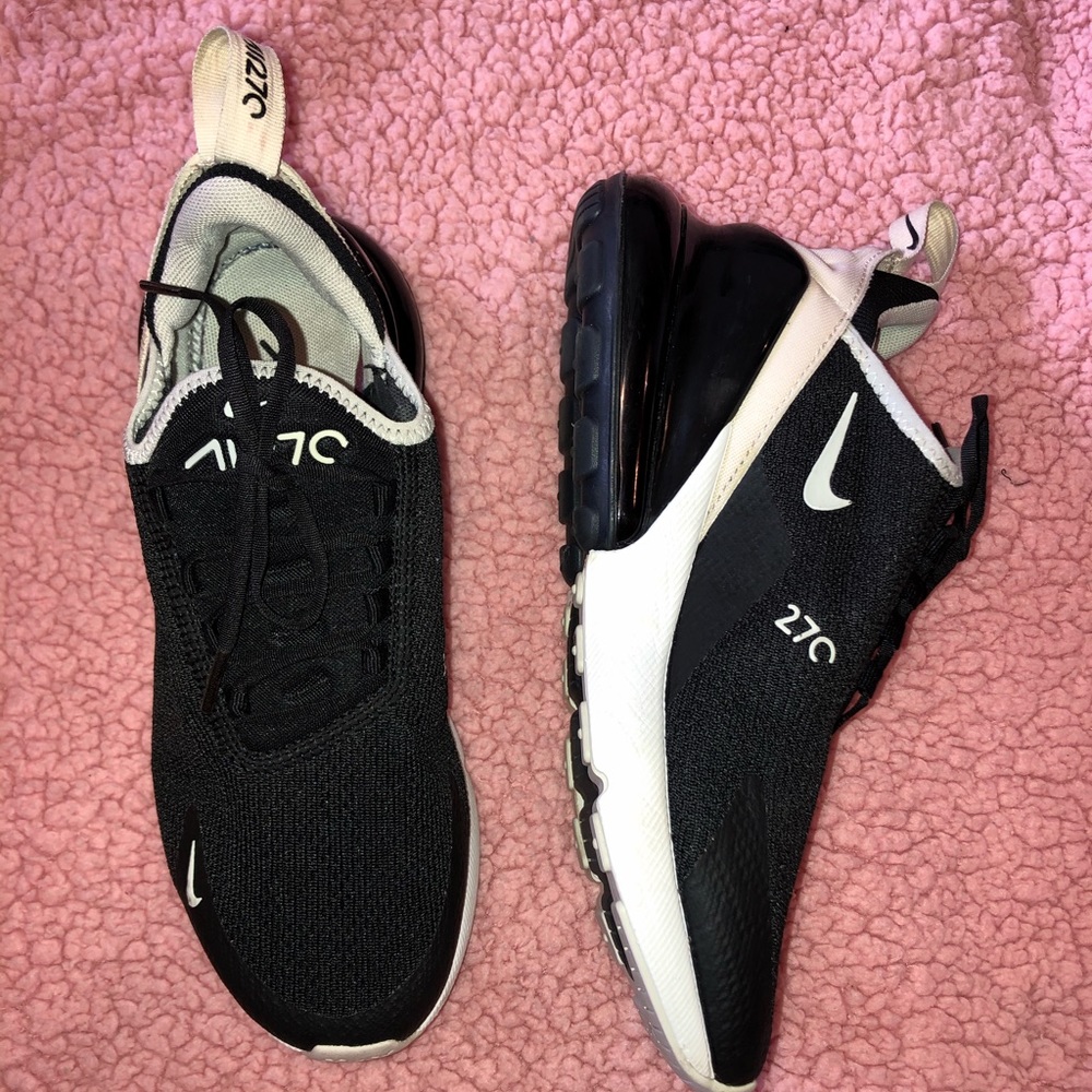 Nike AirMax 270